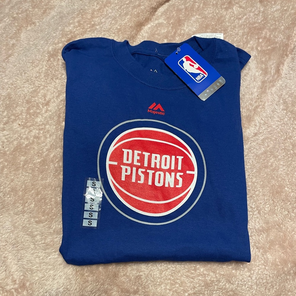 Pistons Top